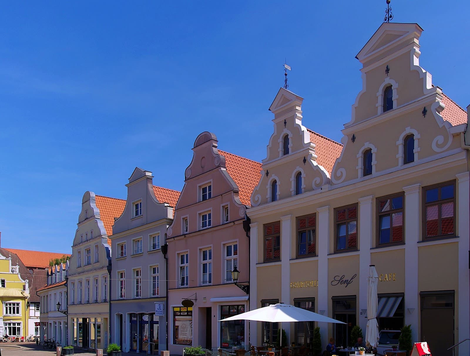 Wismar Old Town - Image 1