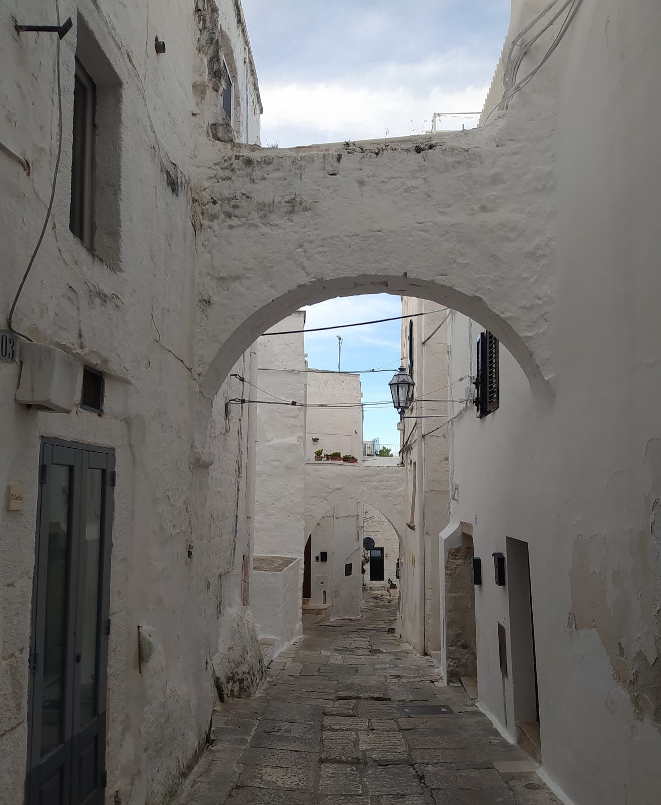 Via Cattedrale Ostuni - Image 1
