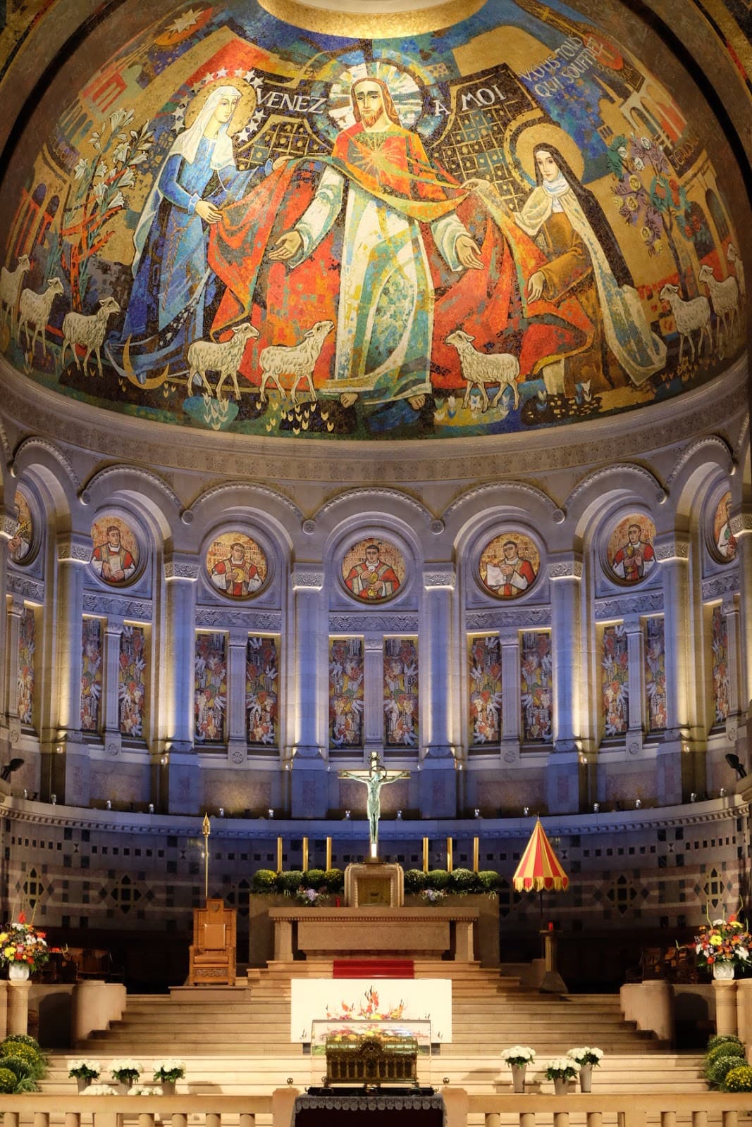 Basilica of Sainte-Thérèse Lisieux - Image 1