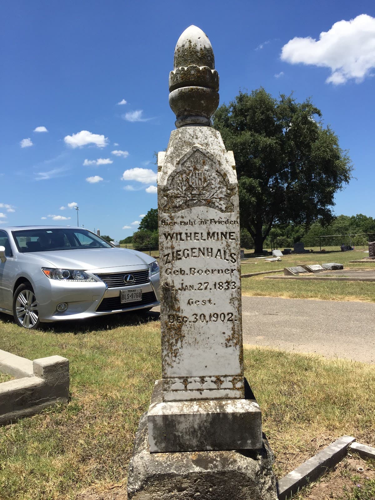 Comal Cemetery - Image 1