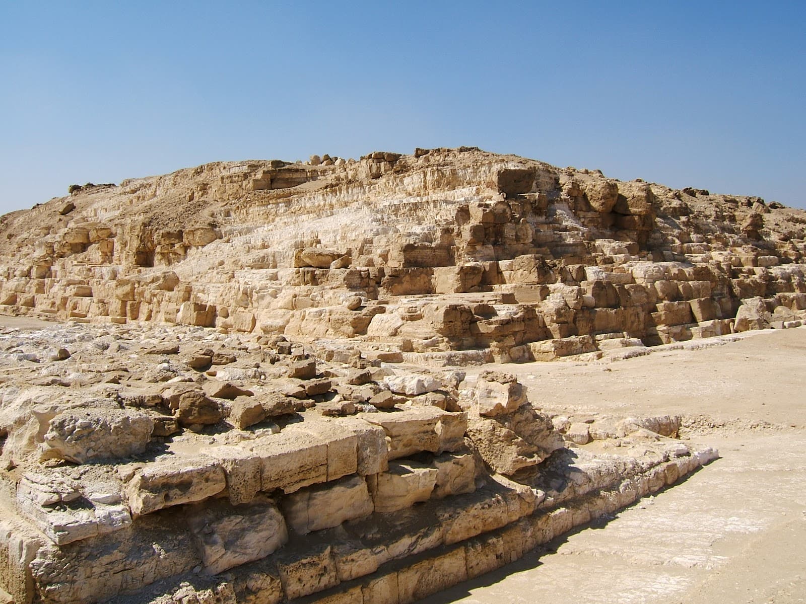 Djedefre Pyramid Abu Rawash - Image 1