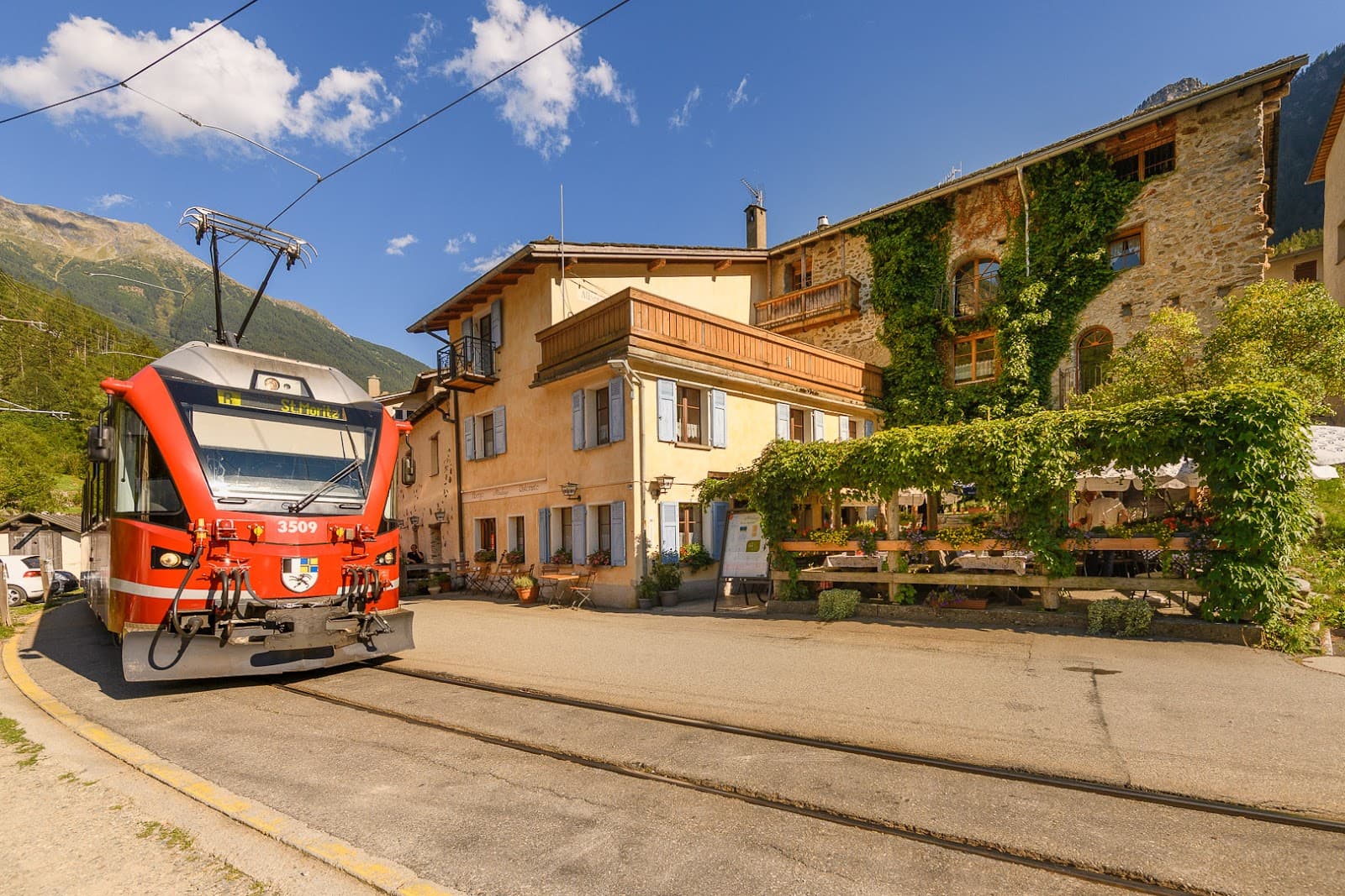 Miralago Lakeside - Image 1