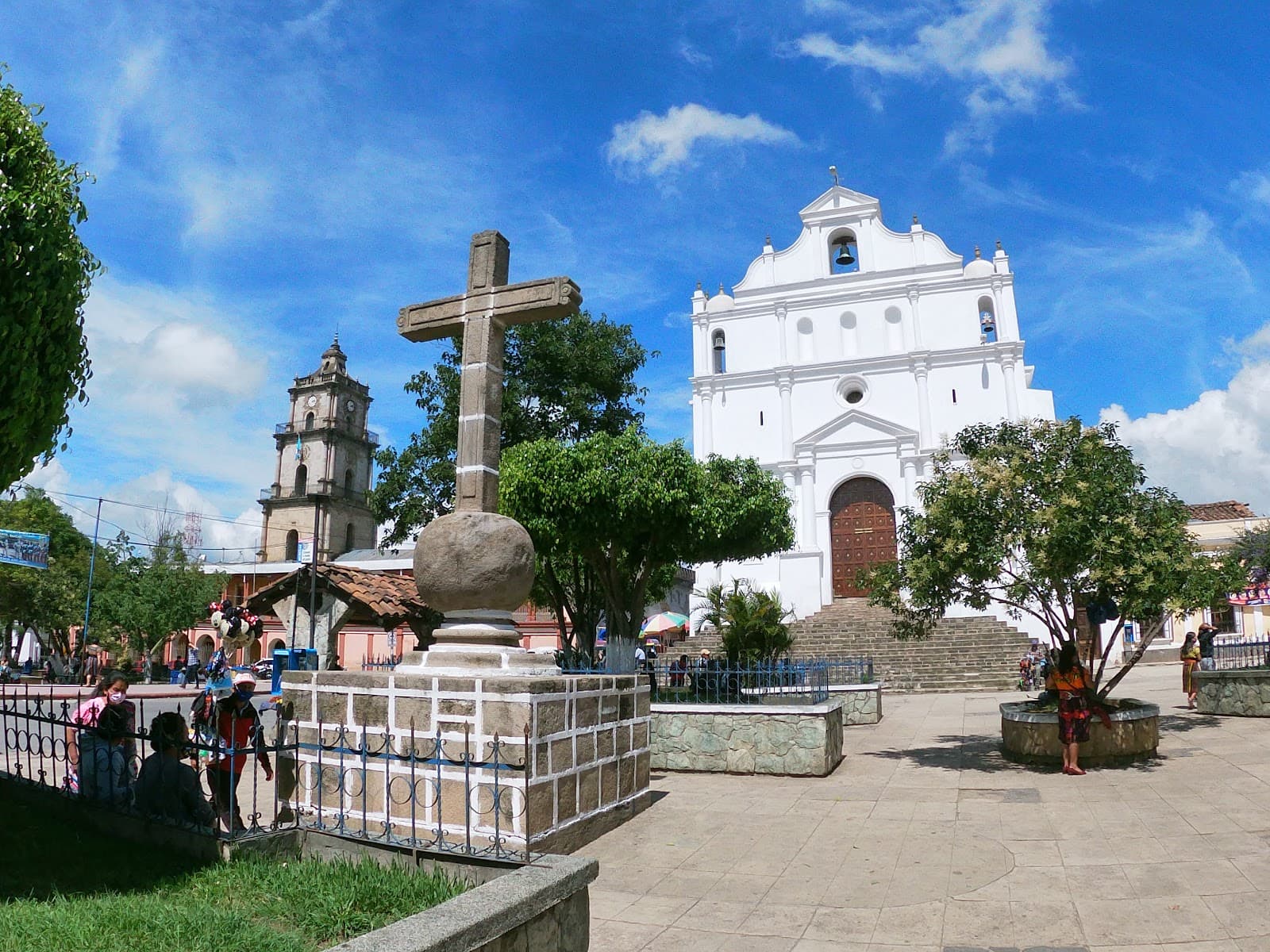 Santa Cruz del Quiché (Parque Central) - Image 1