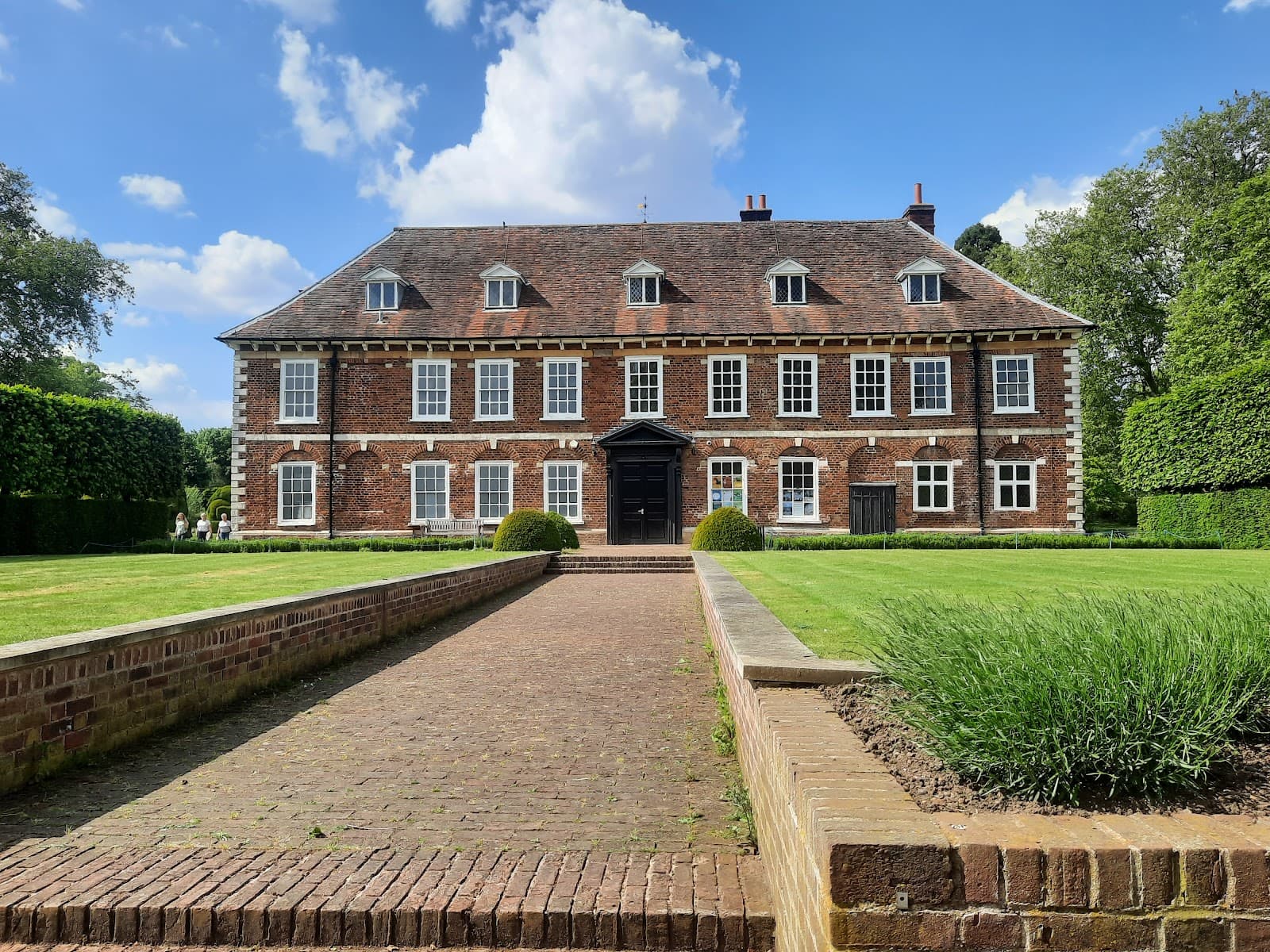 Hall Place & Gardens (Bexley) - Image 1
