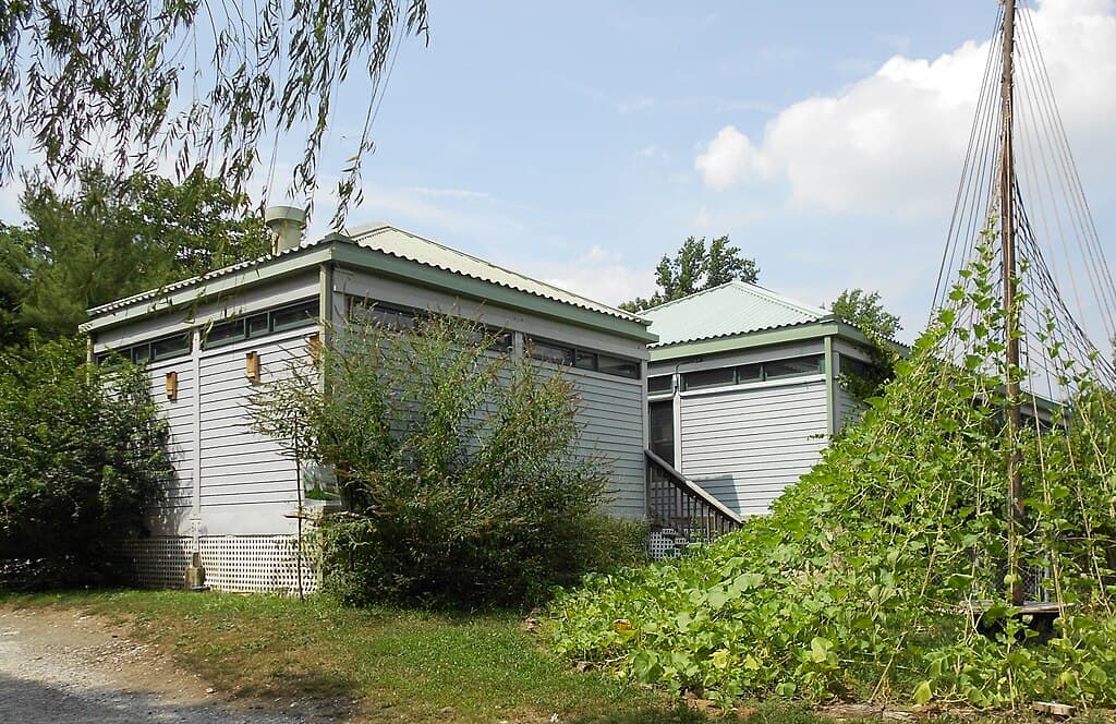 Carrie Murray Nature Center - Image 1
