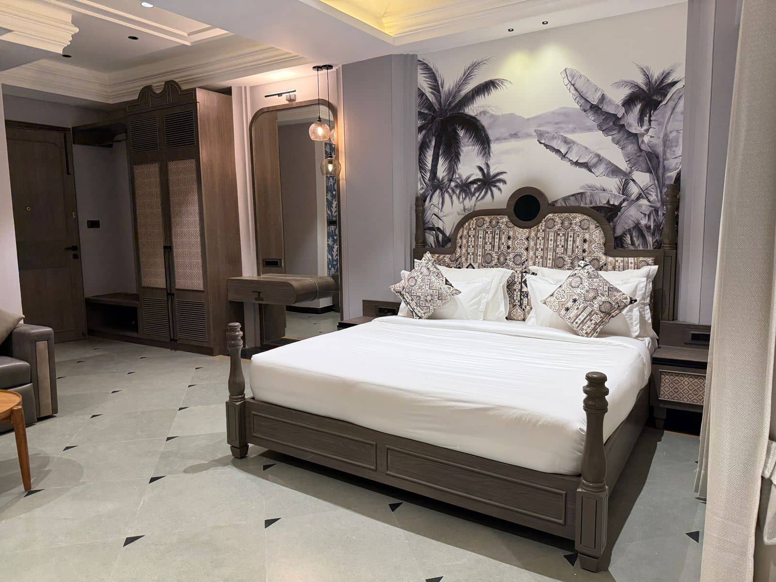 Proximity to Attractions