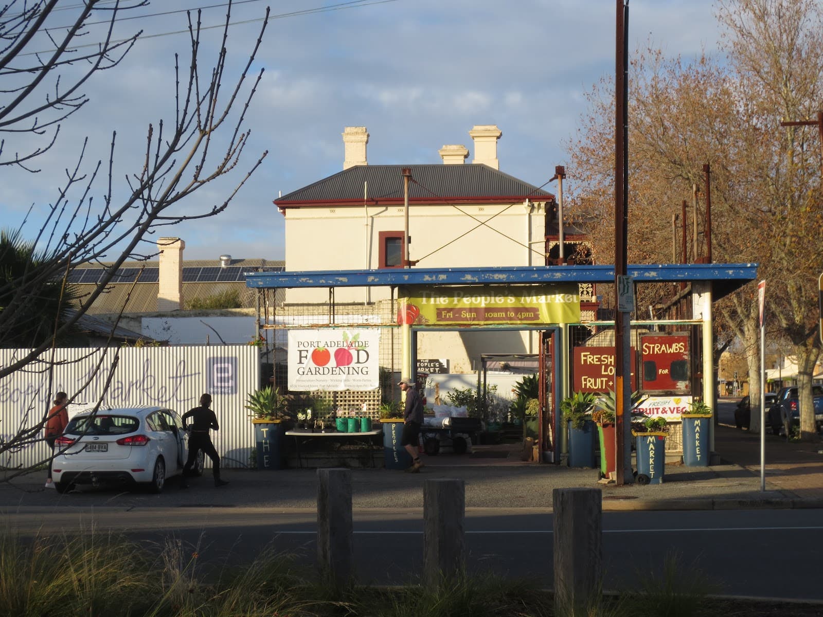 Port Adelaide Sunday Market (Port Canal) - Image 1