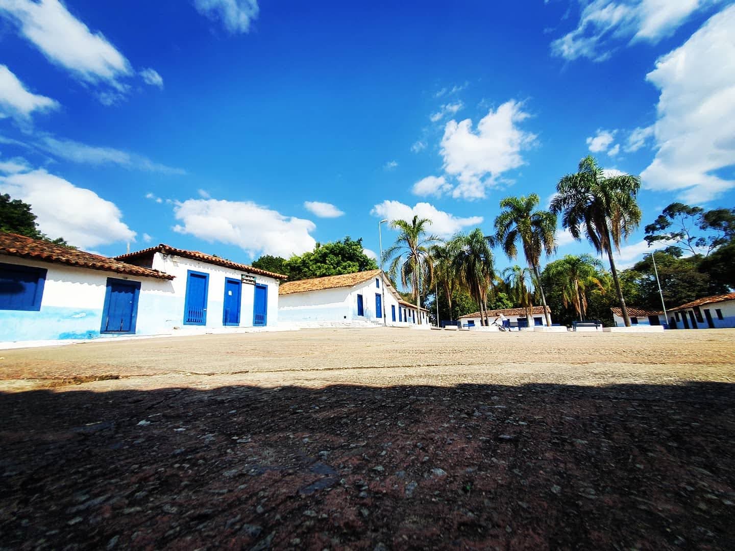 Aldeia de Carapicuíba - Image 1