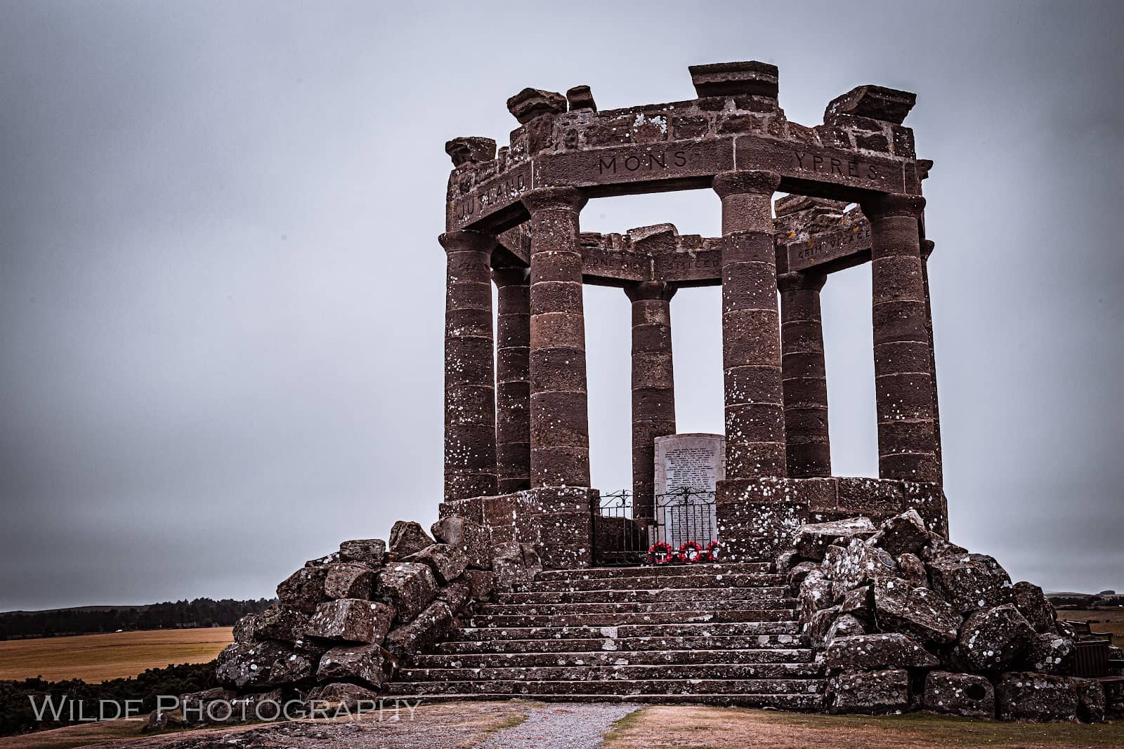 Reflective Atmosphere