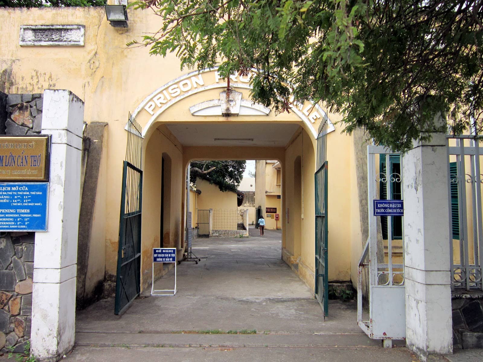 French Colonial Architecture