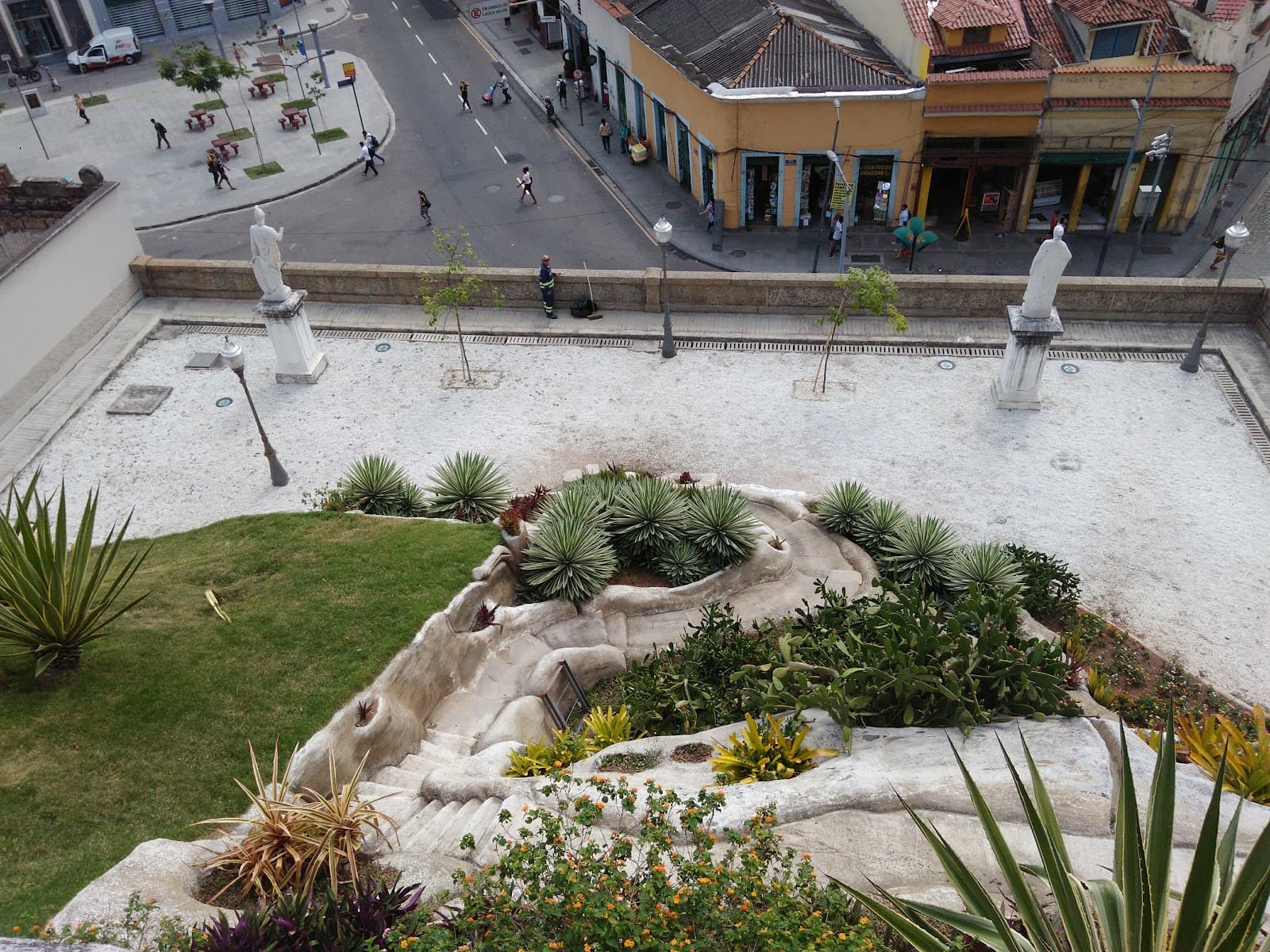 Hanging Garden of Valongo Rio de Janeiro - Image 1
