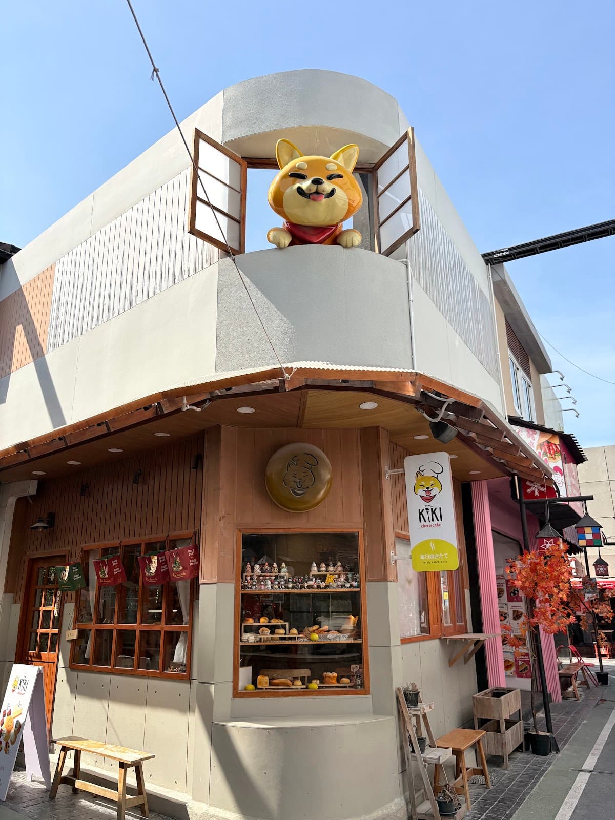 Toshin Bangsaen - Image 1