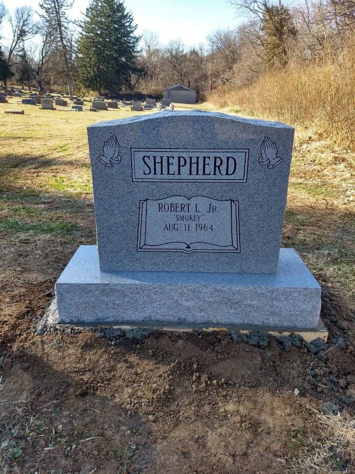 Ashland Cemetery - Image 1