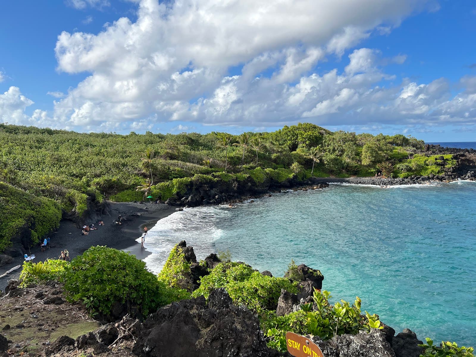 Waiʻanapanapa Coastal Trail - Image 1