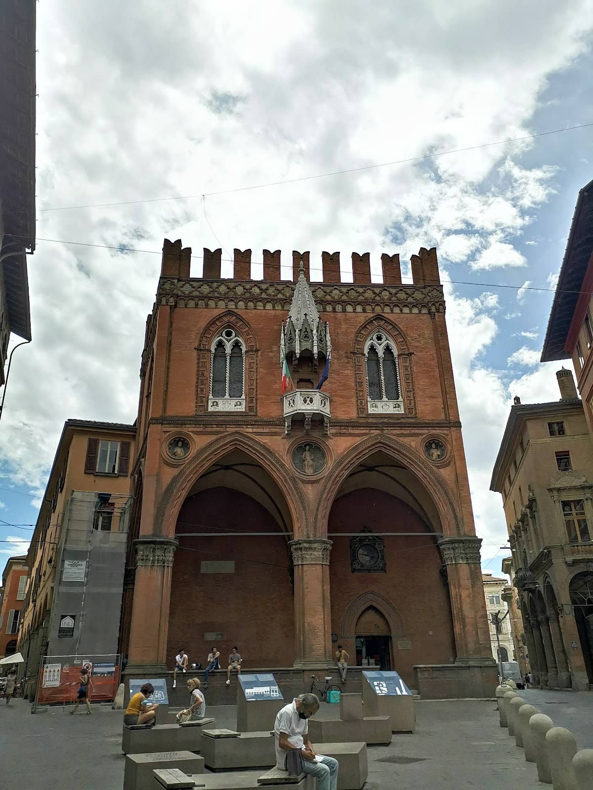 Quadrilatero Market
