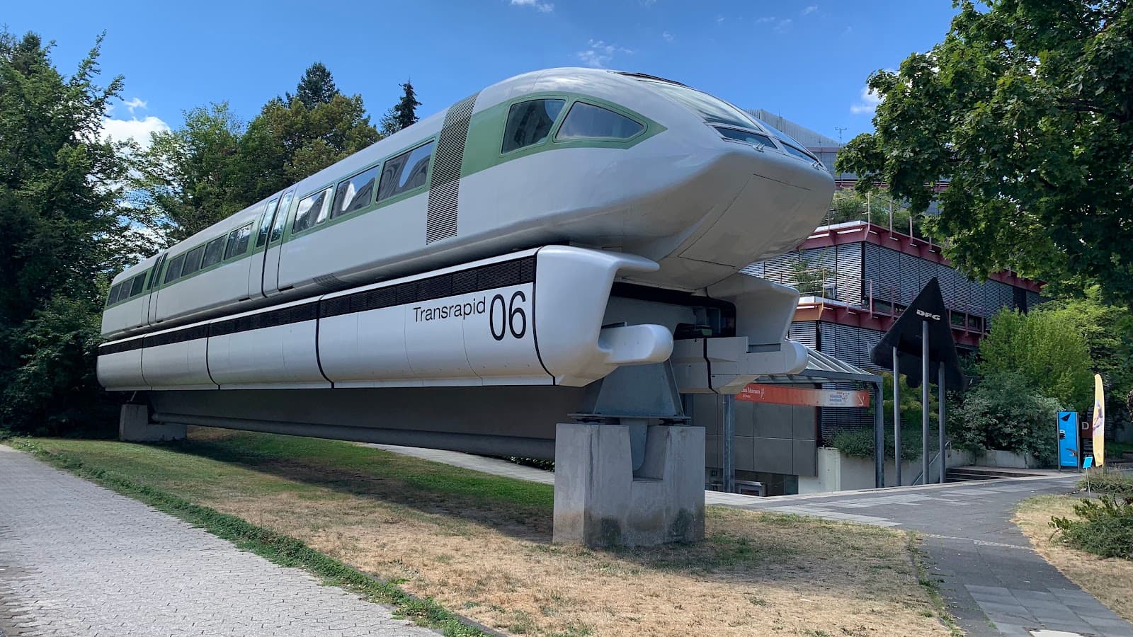 Deutsches Museum Bonn - Image 1