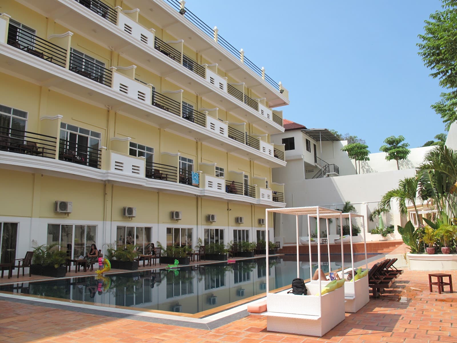 Serendipity Beach Road - Image 1