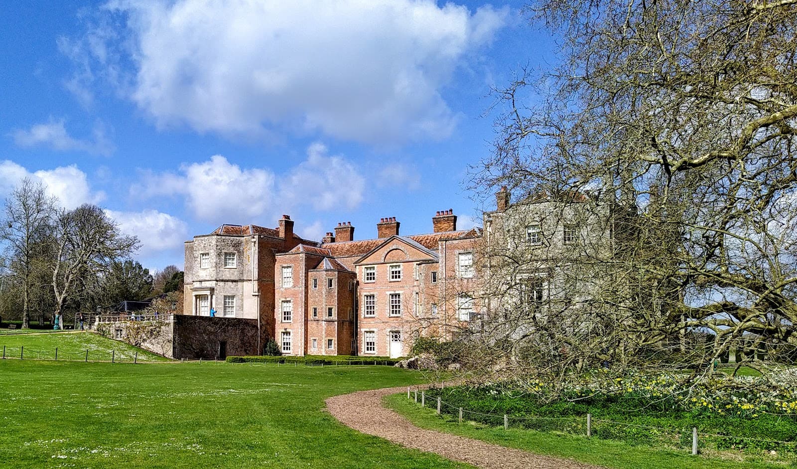 Mottisfont National Trust - Image 1
