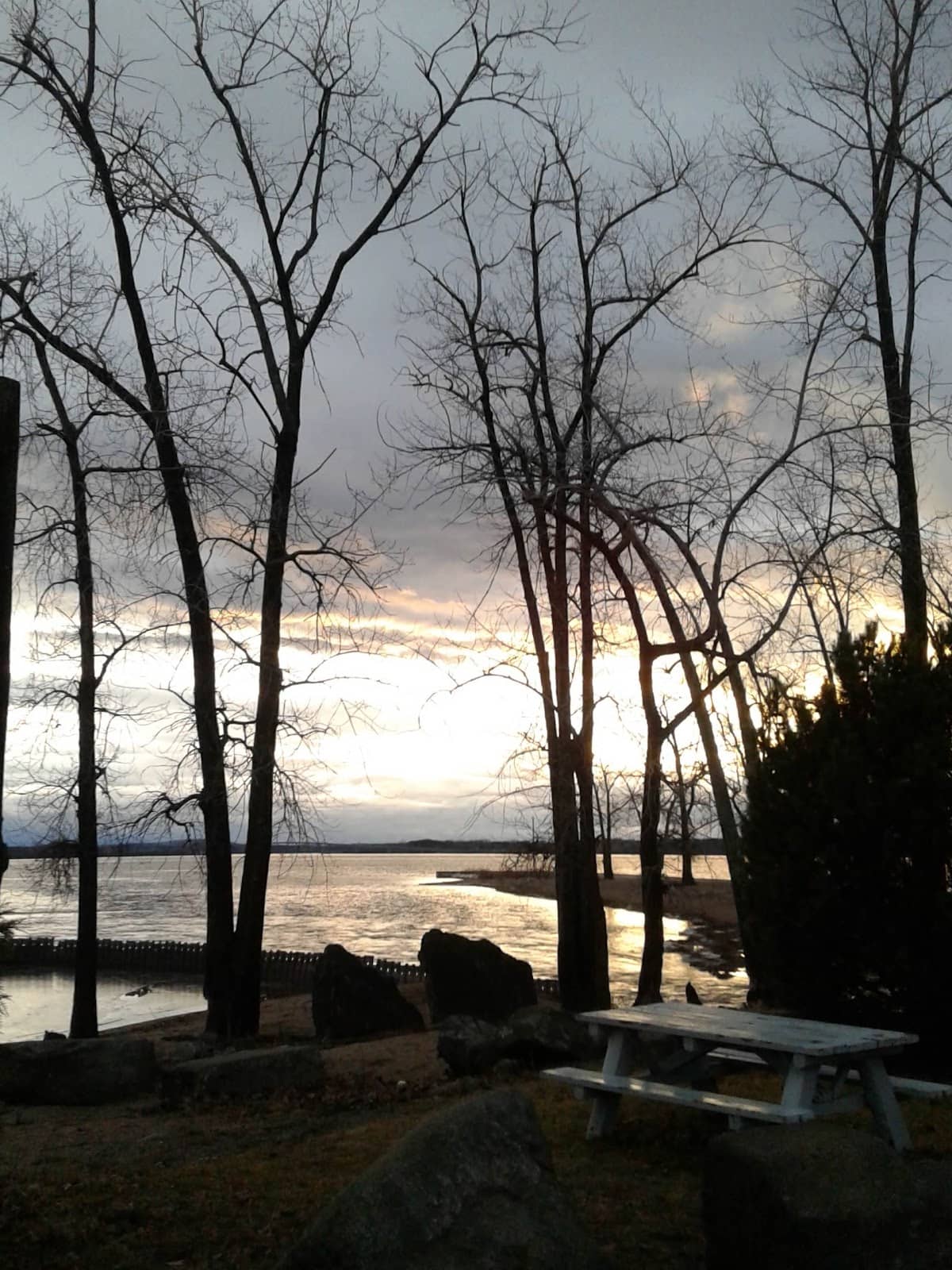 Golden Hour Ambiance