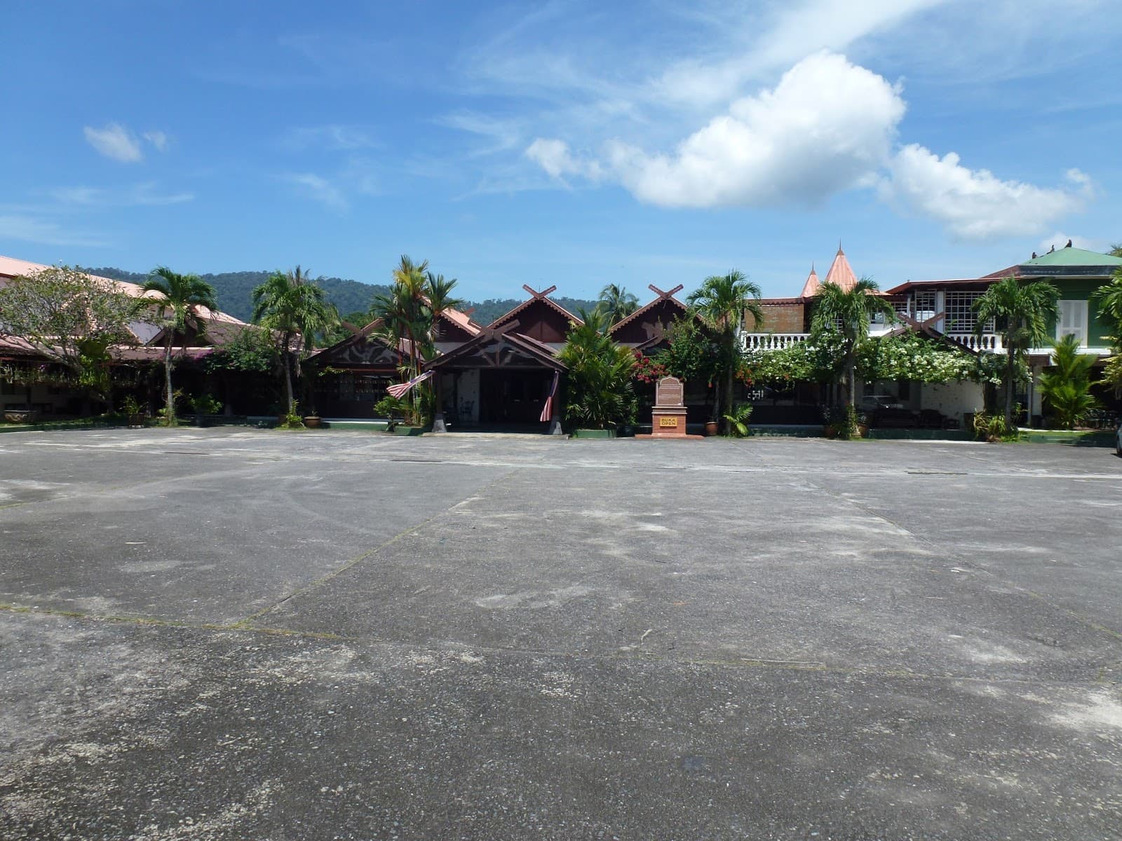 Atma Alam Batik Village - Image 1
