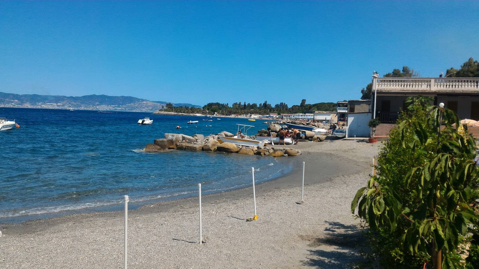 Relaxation by the Sea