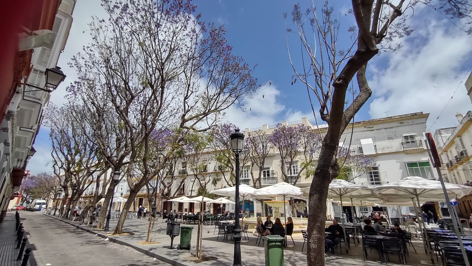 Plaza del Mentidero Cádiz - Image 1