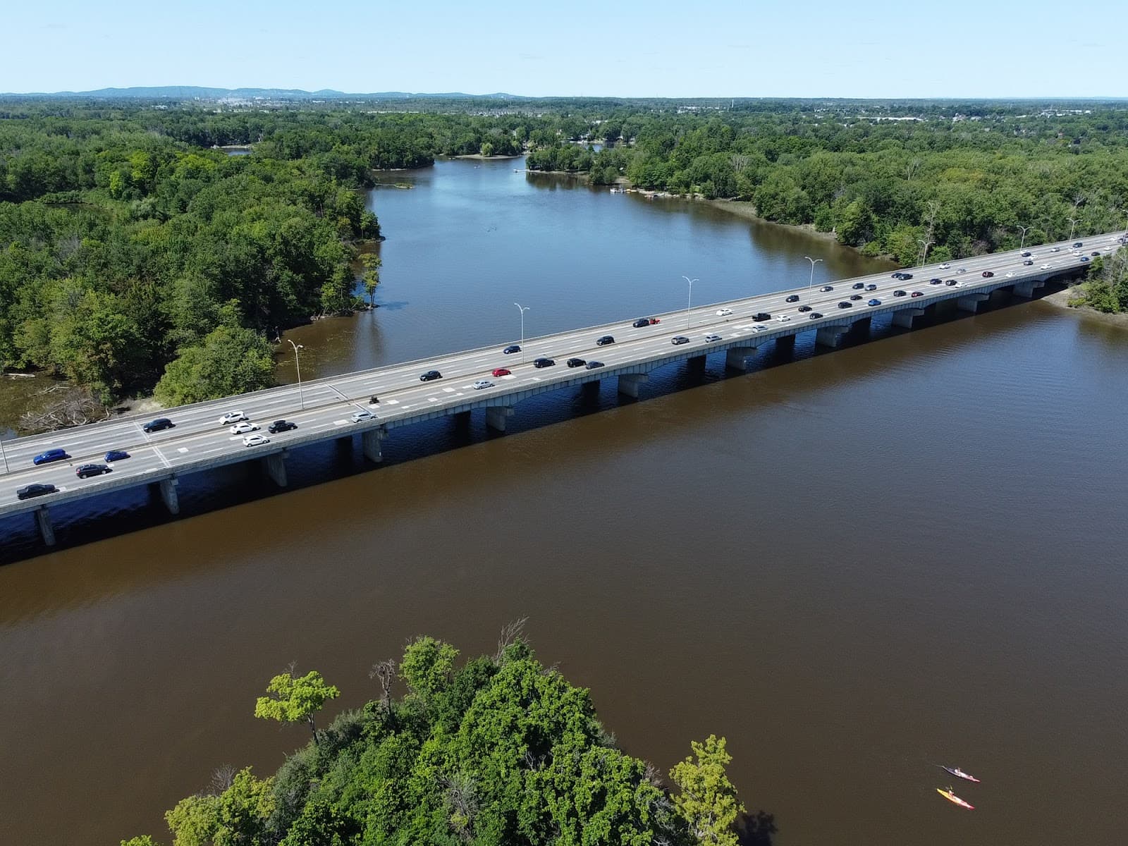 Gédéon-Ouimet Bridge - Image 1