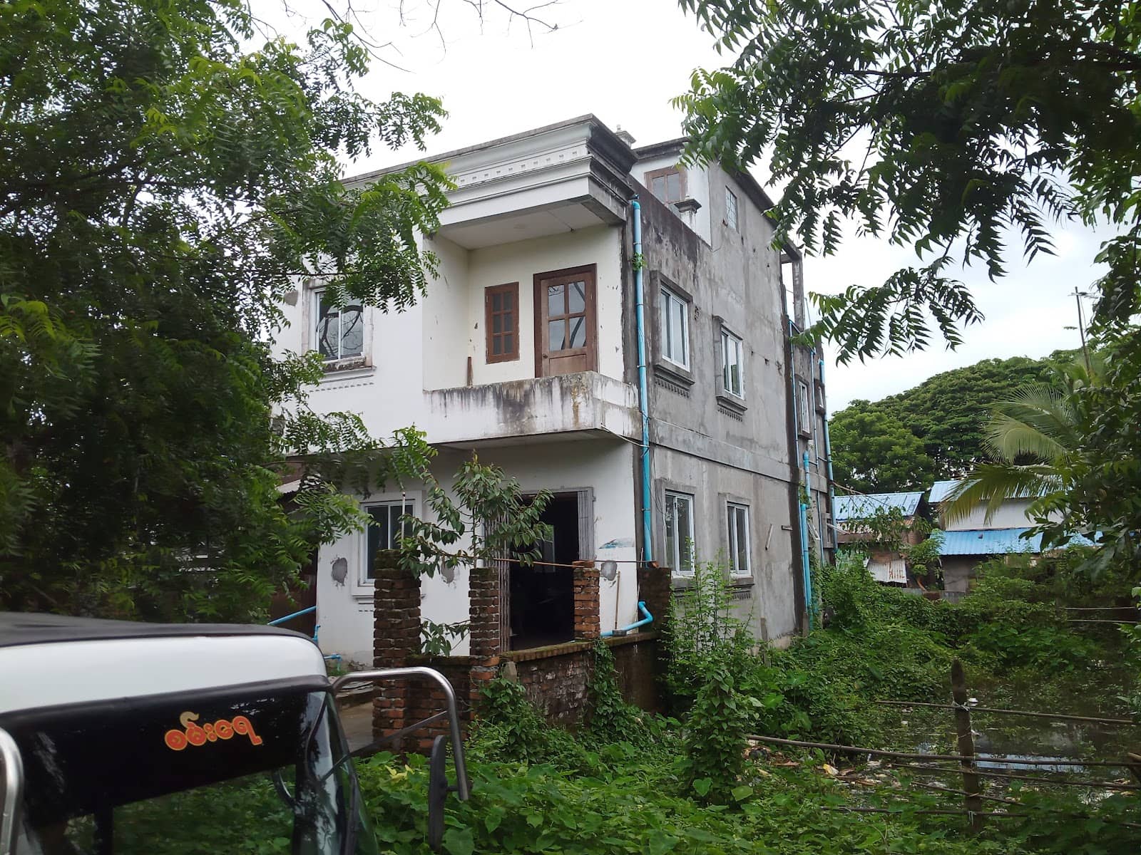 Themed Township Aesthetics