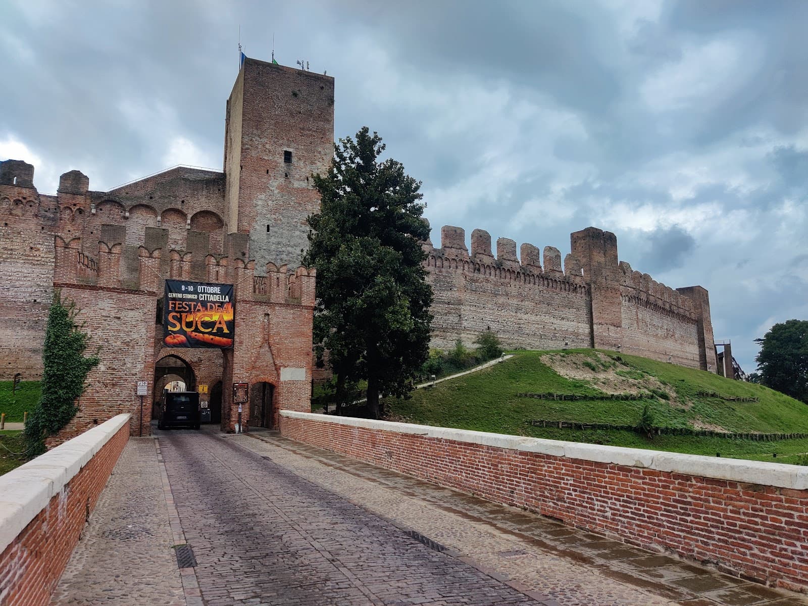 Porta Bassano - Image 1