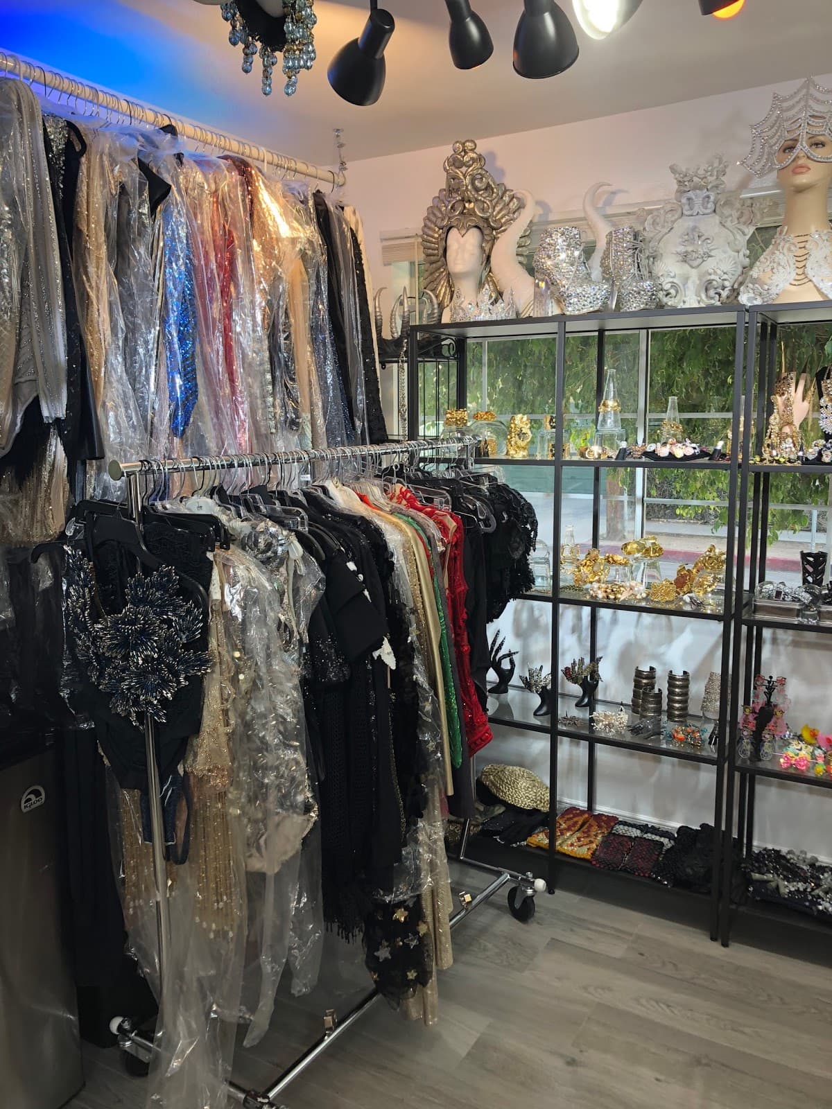 Fashion Archive - Image 1