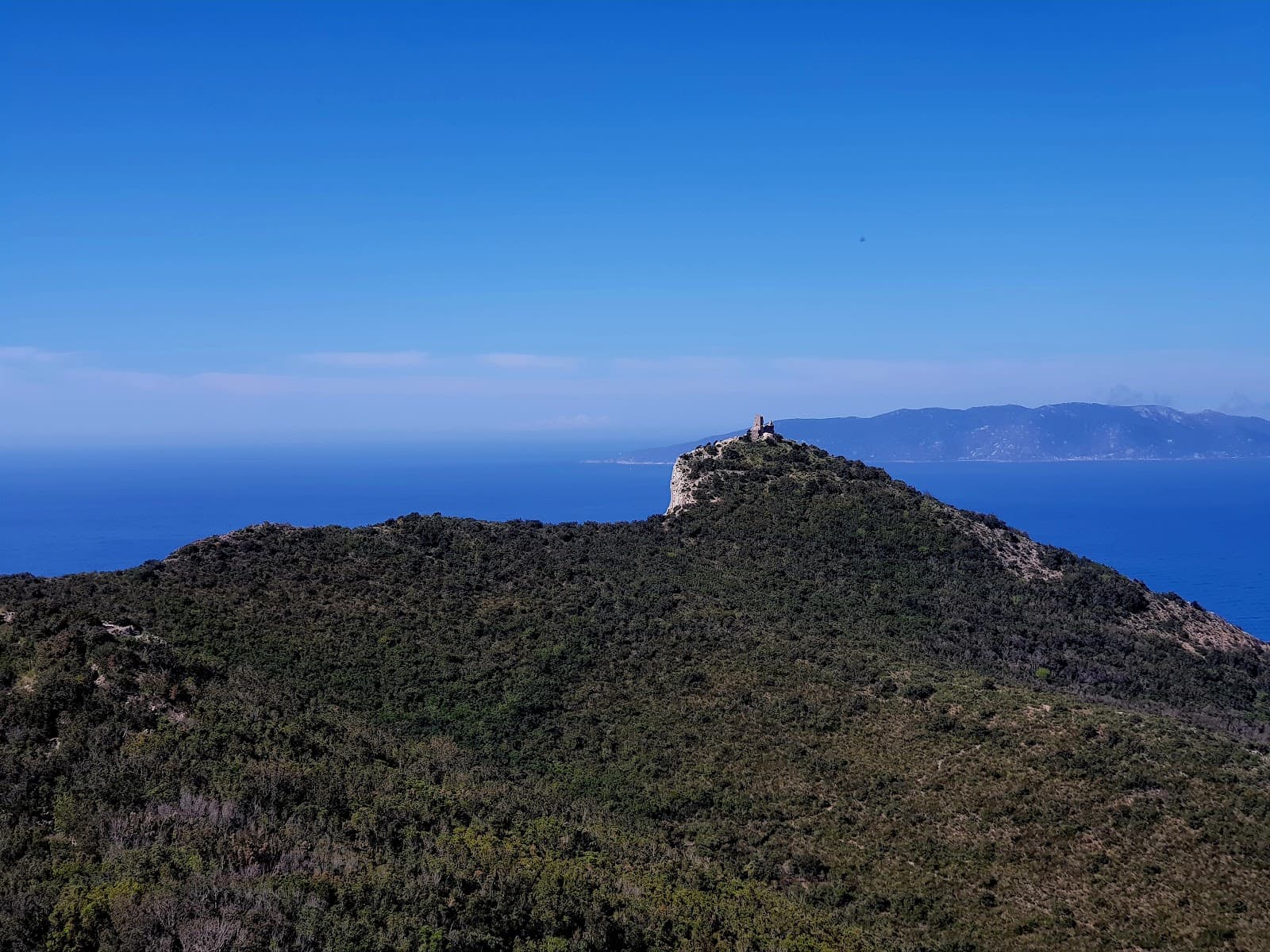 Capo d'Uomo Viewpoint - Image 1