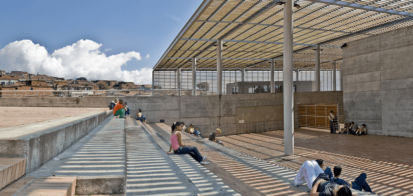 Parque Biblioteca La Quintana - Image 1