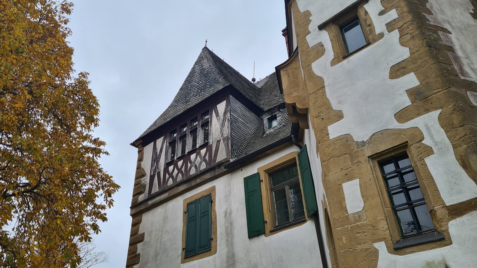 Allenbach Castle - Image 1