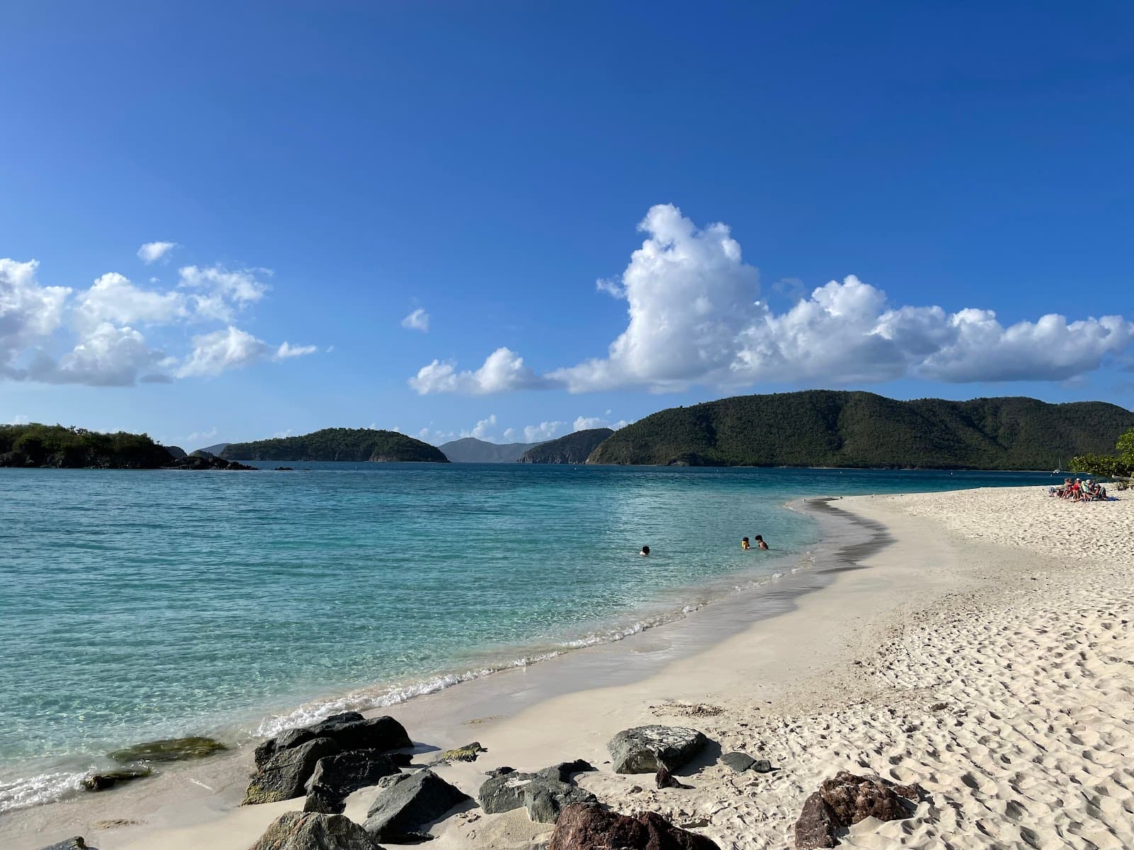 Cinnamon Bay Beach St John - Image 1