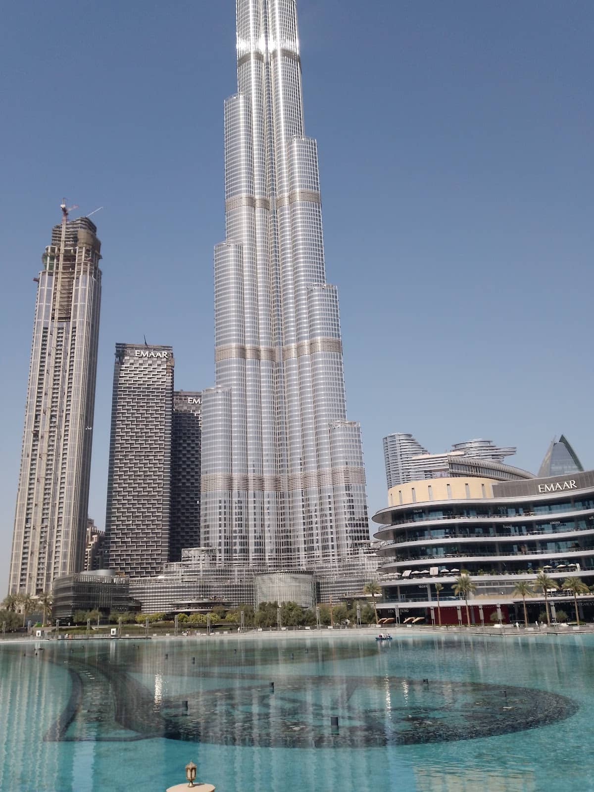 Dubai Mall Exploration