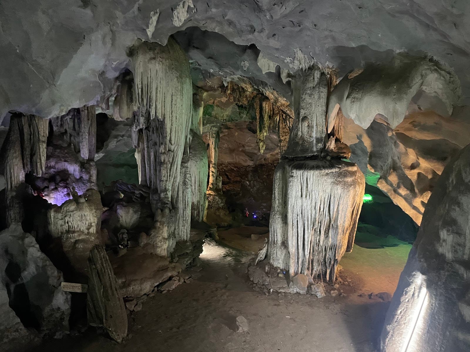 Wang Badan Cave - Image 1