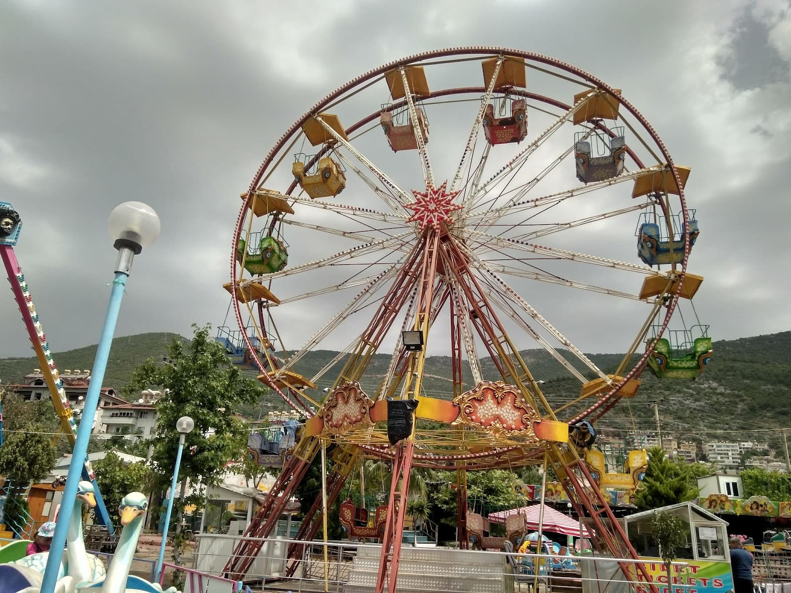 Alanya Lunapark - Image 1