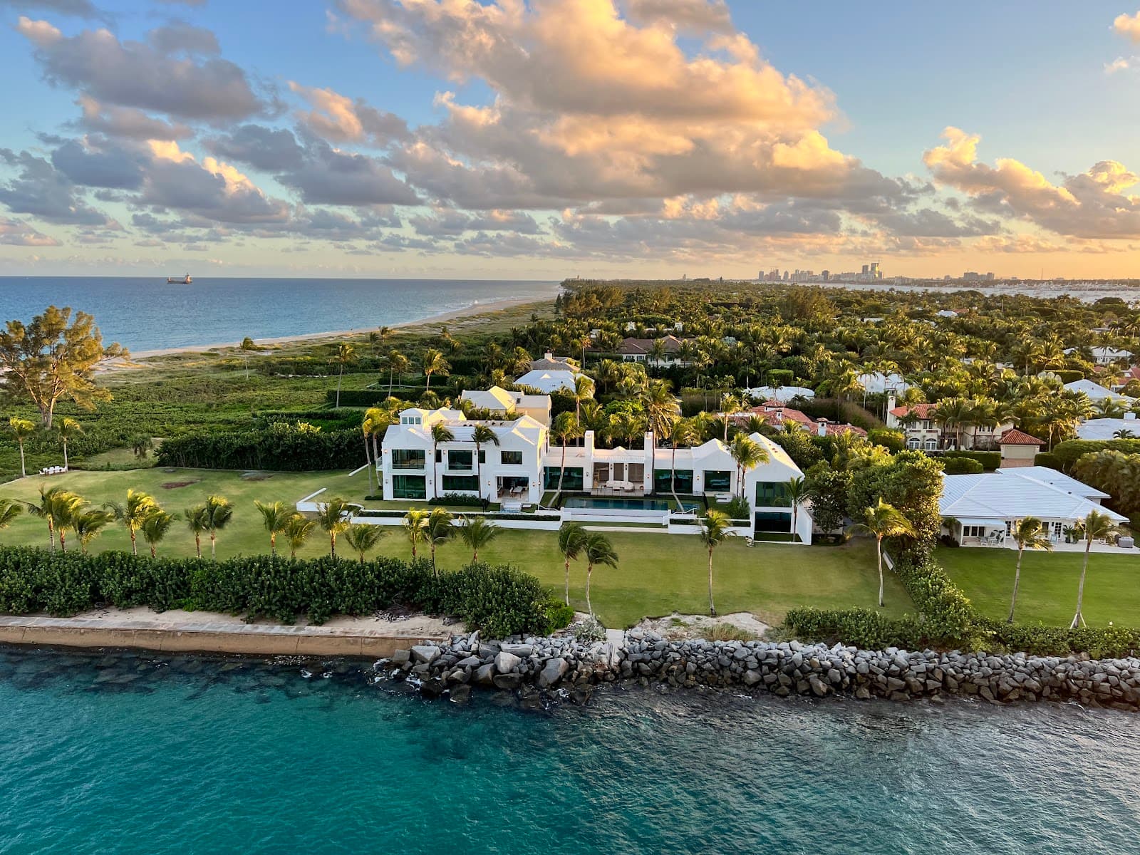 Port of Palm Beach - Image 1