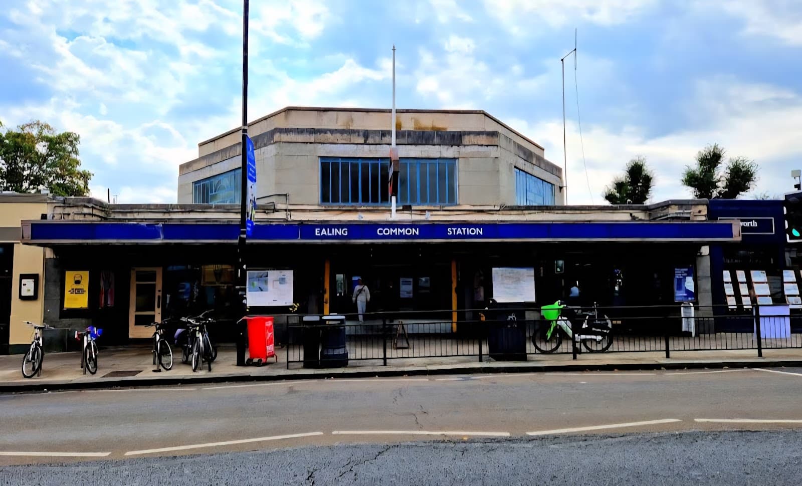 Ealing Common Station - Image 1