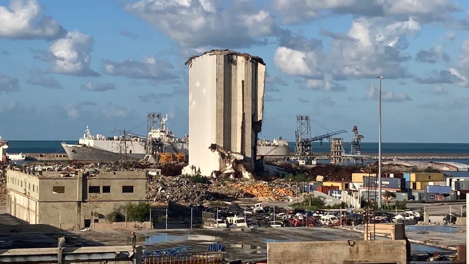 Port Silos Memorial - Image 1