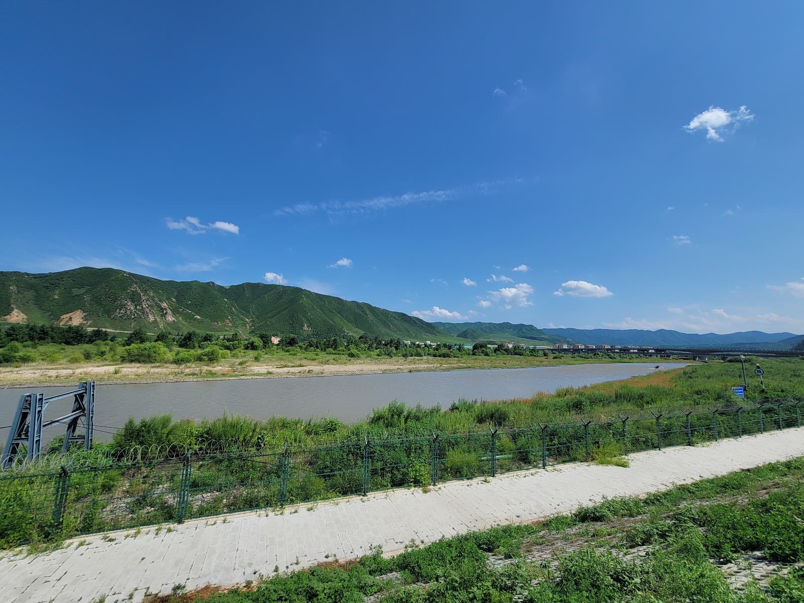 Tumen River Bridge - Image 1