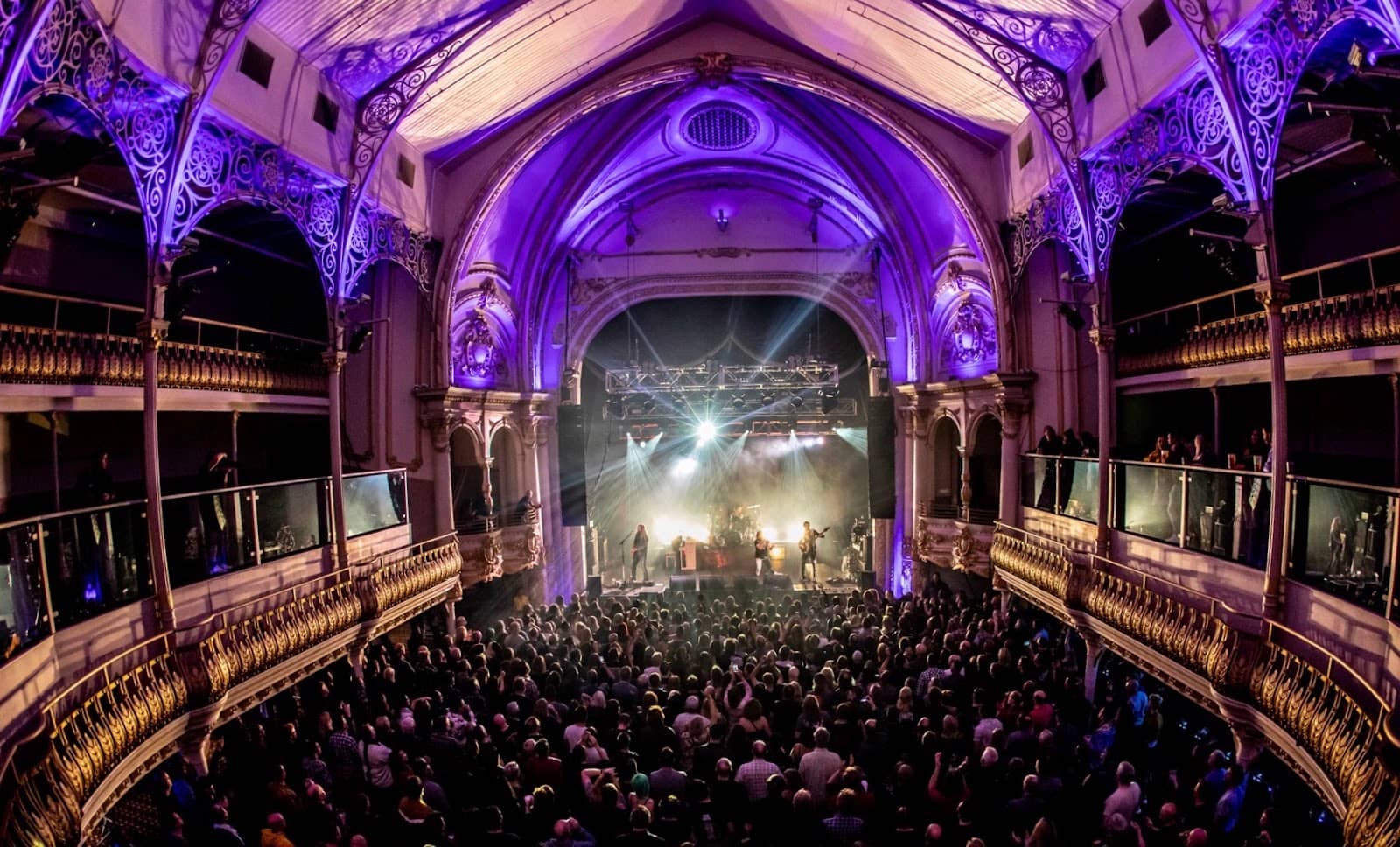 Intimate Gig Experience