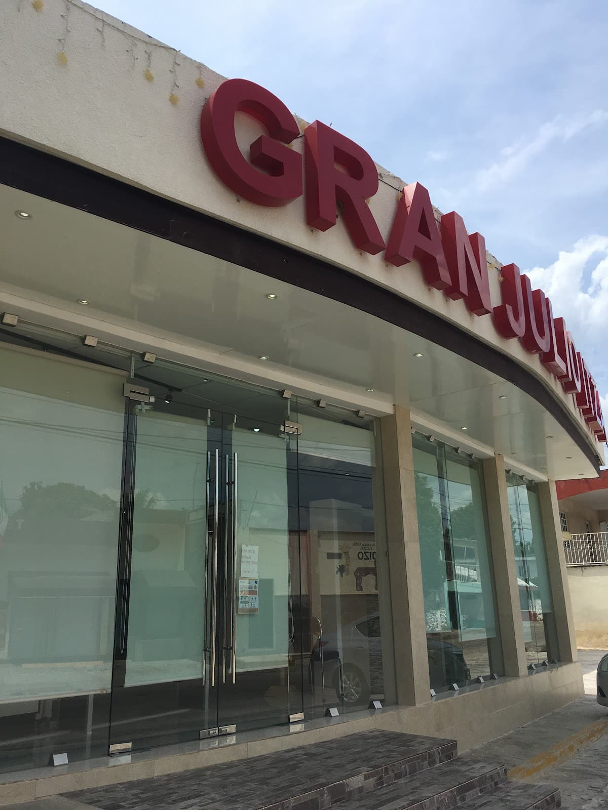 Kimbilá (guayabera workshops) - Image 1