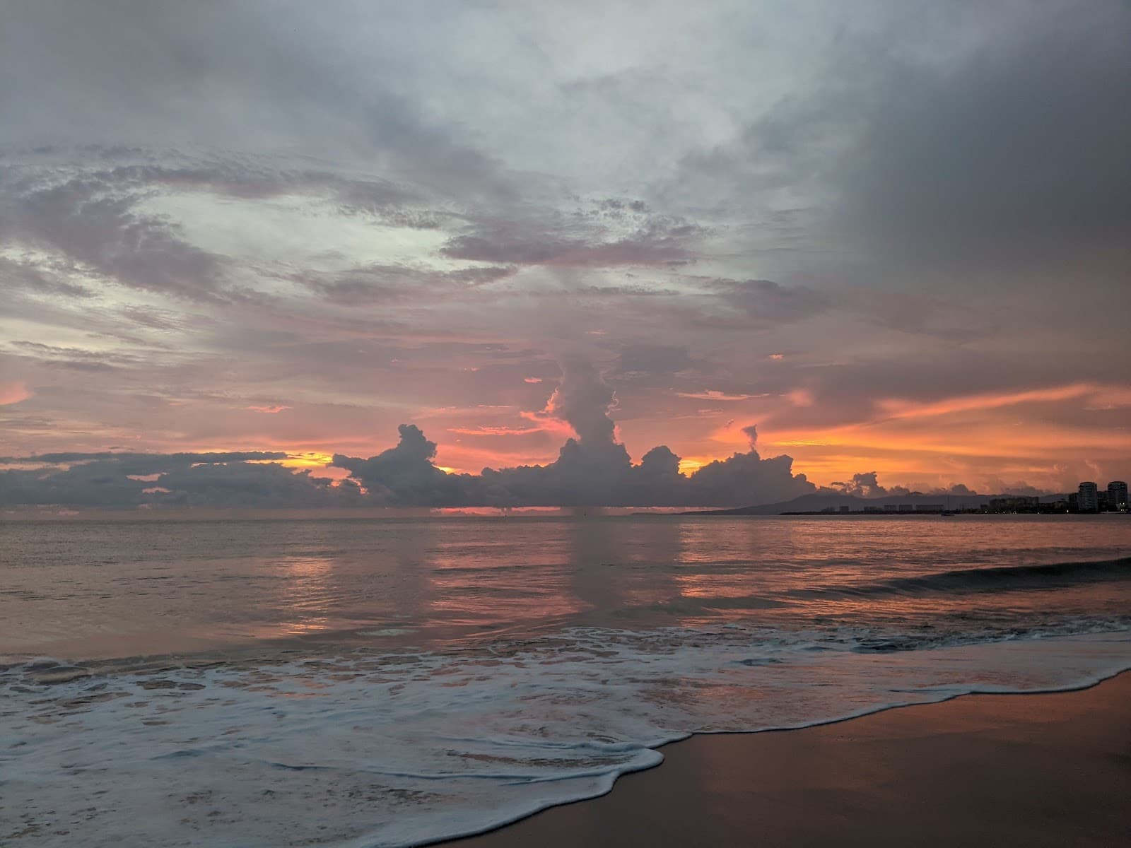 Playa de Oro - Image 1