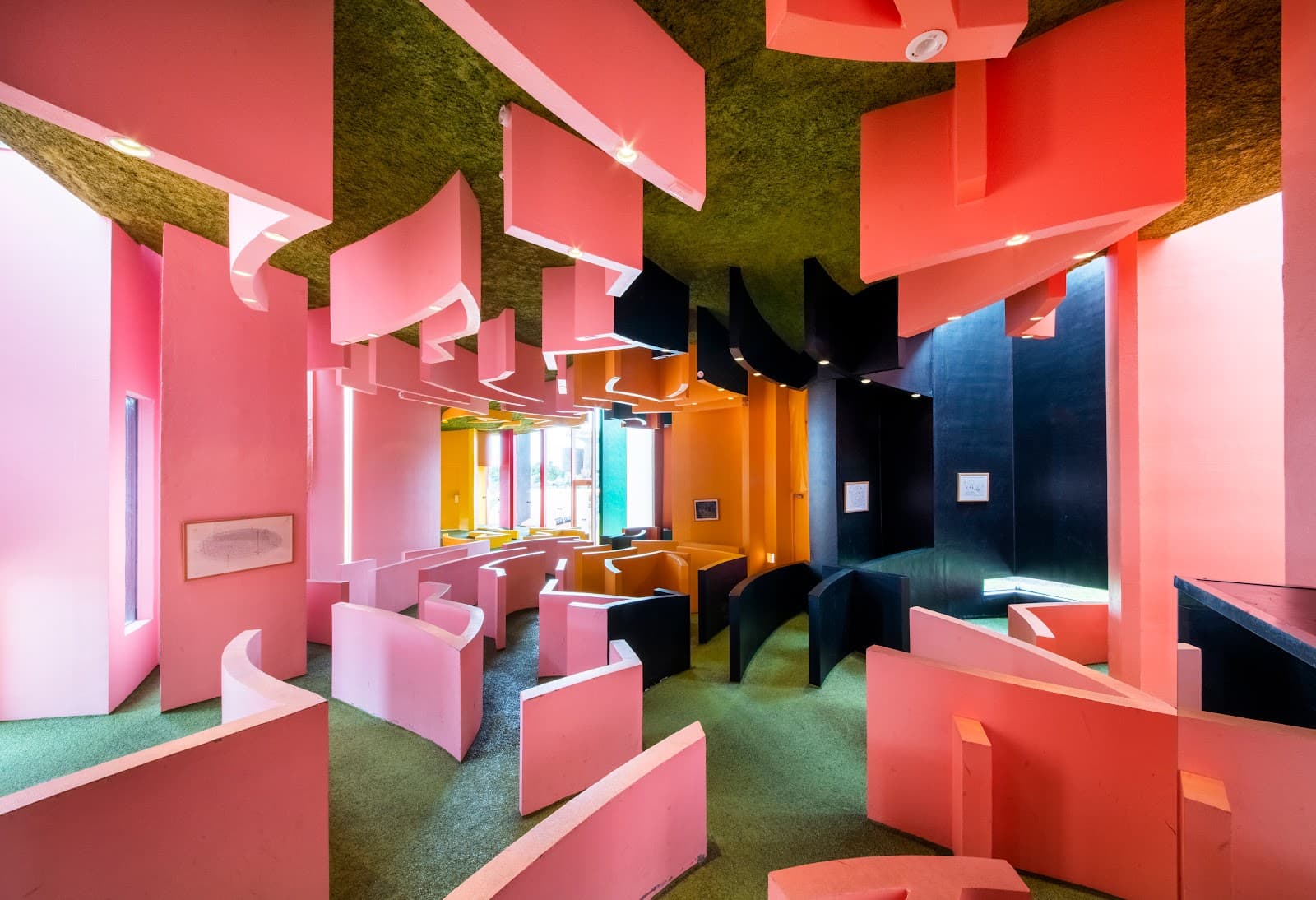 Site of Reversible Destiny – Yoro Park - Image 1