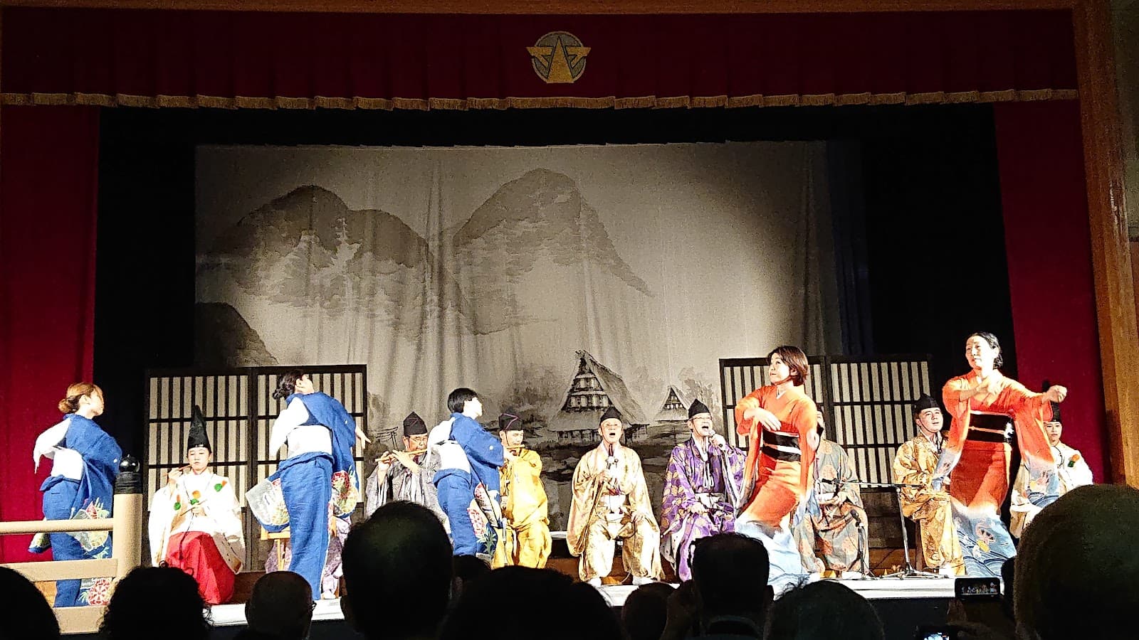 Gokayama Kokiriko Hall (Kokiriko no Sato) - Image 1