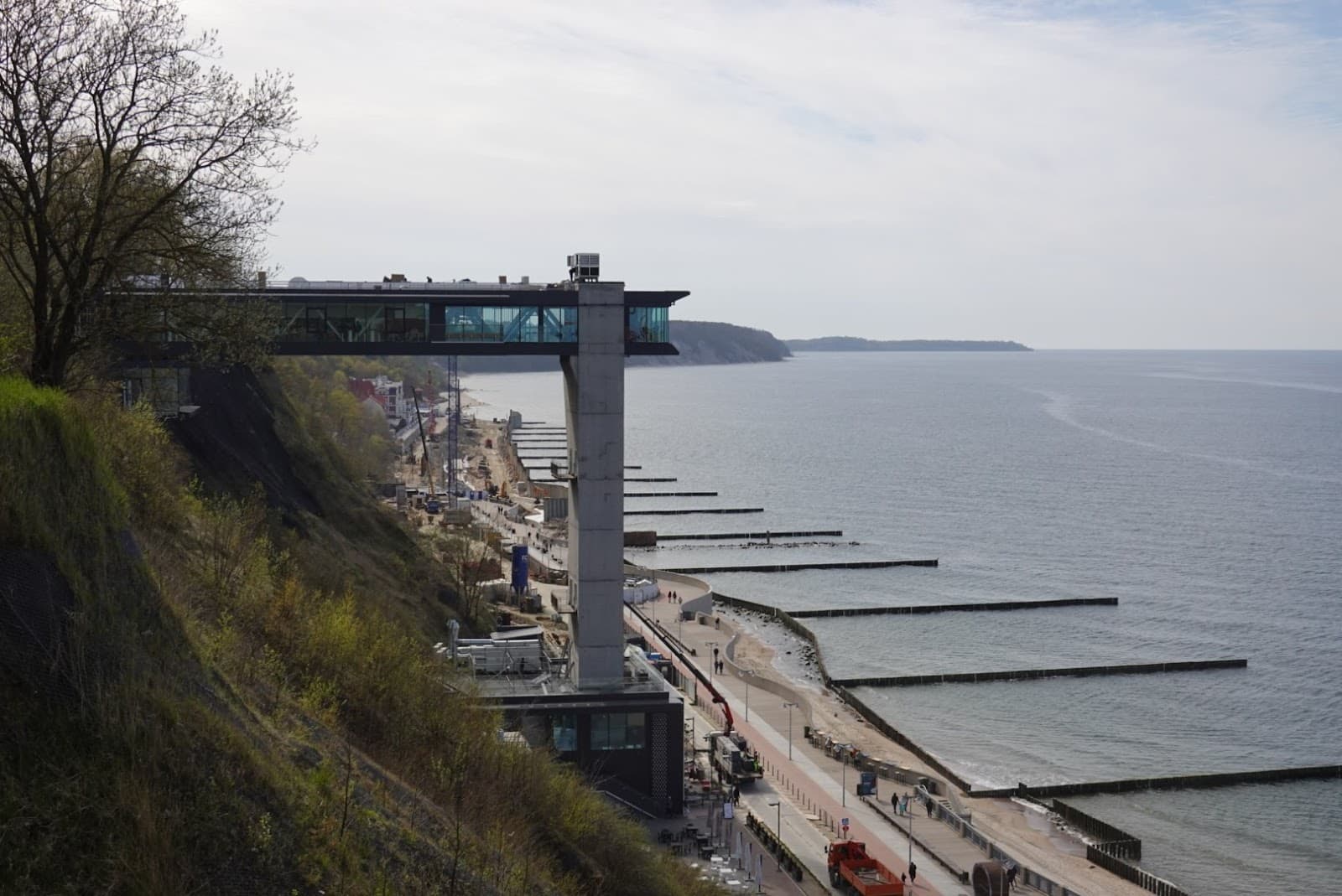 Sea Elevator - Image 1