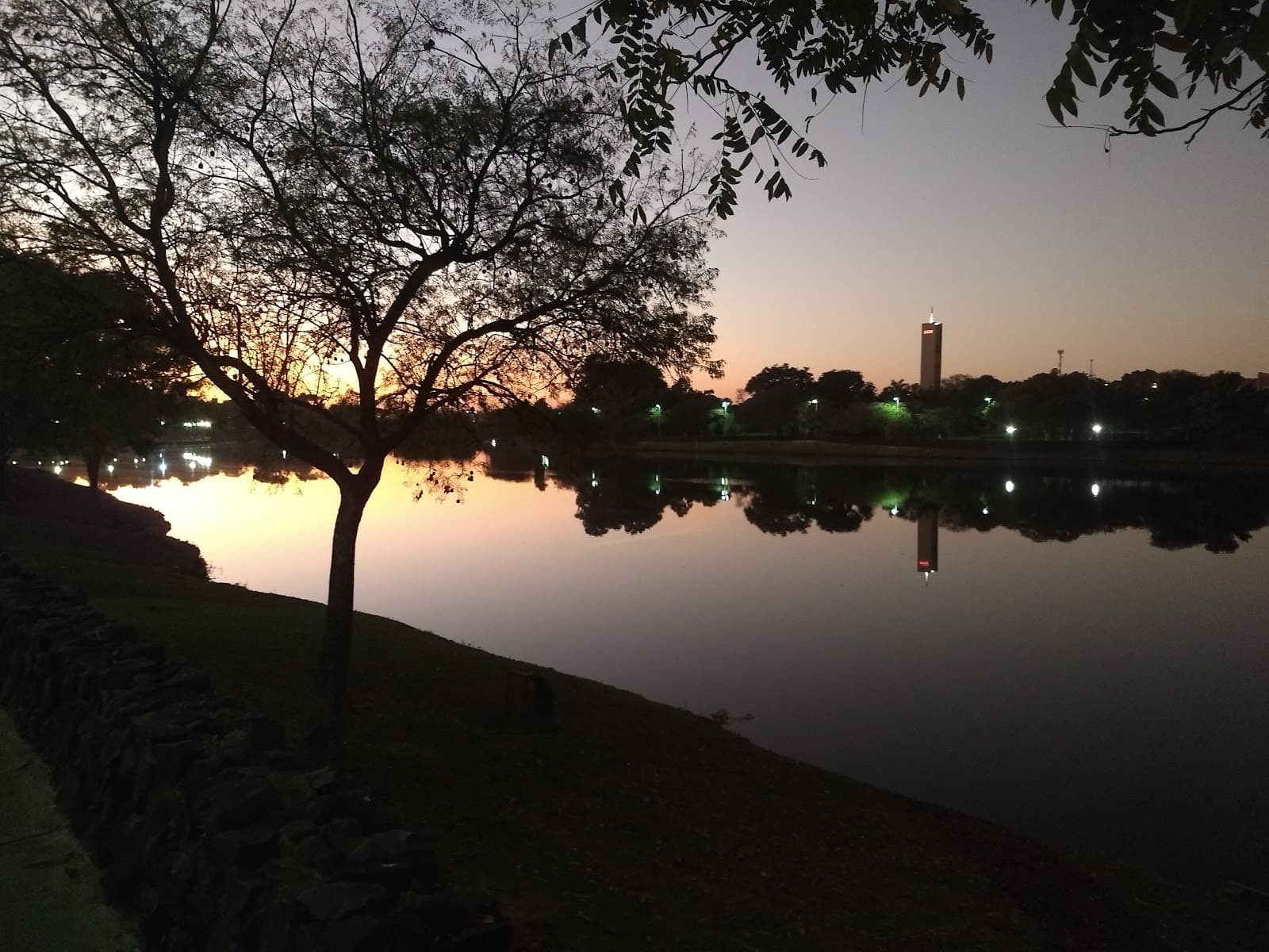 Lago 2 Represa Municipal - Image 1