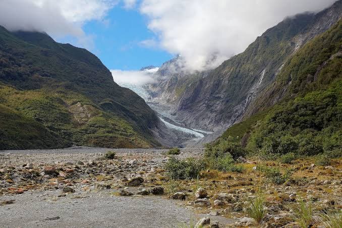 Te Kopikopiko o te Waka - Image 1