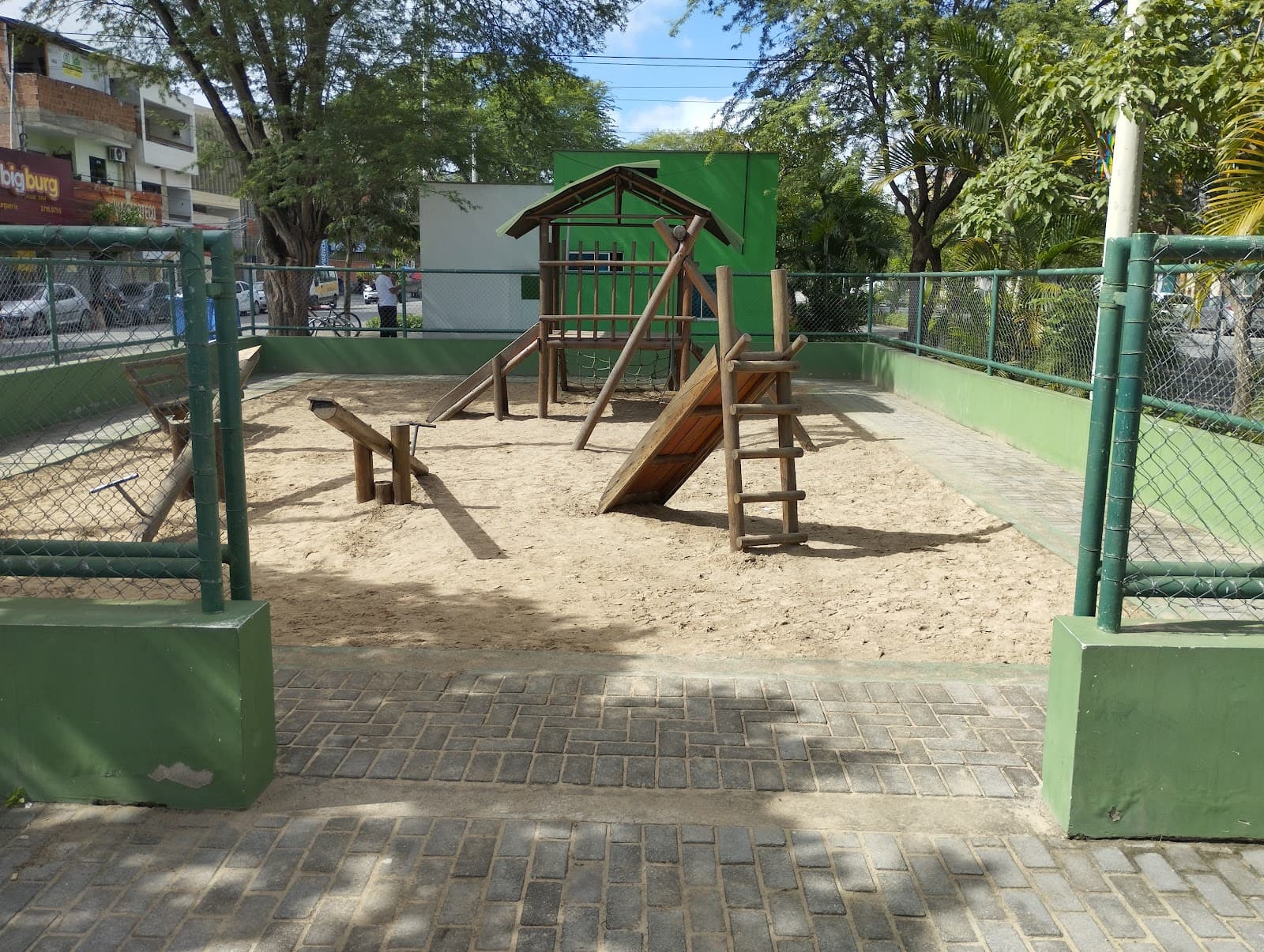 Via Parque (Parque Linear do Rio Ipojuca) - Image 1